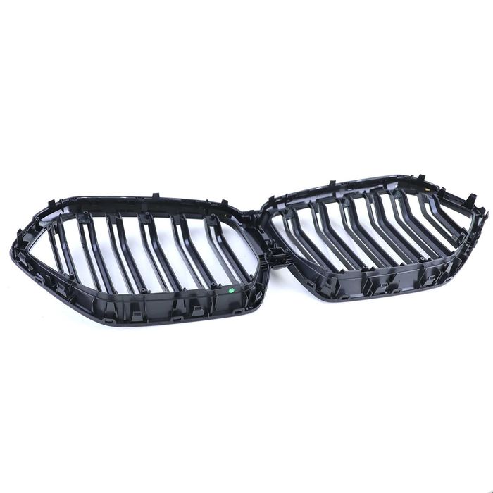 Grile duble negre lucioase pentru BMW X6 G06 de la 19