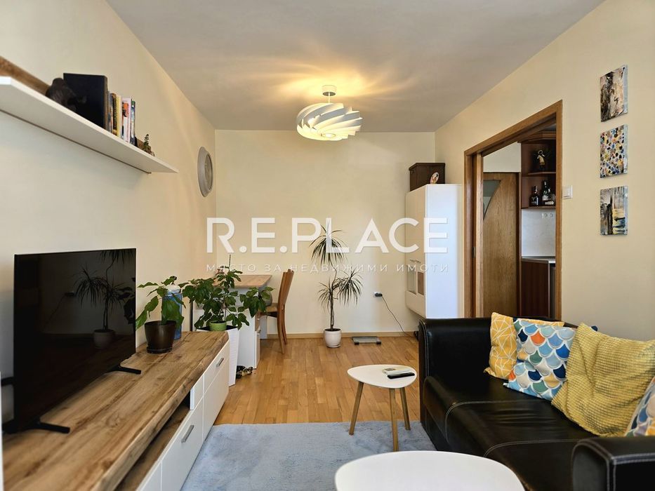 Продава се Двустаен апартамент в Варна, Победа - 66 кв.м за 2349 €/кв.м - Снимка #3