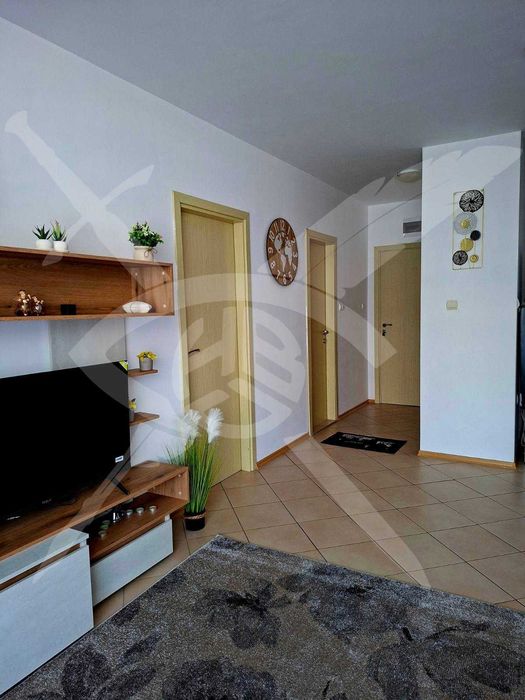 Продава се Двустаен апартамент в к.к. Слънчев бряг - 71 кв.м за 1141 €/кв.м - Снимка #3