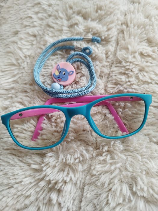 Детски диоптрични рамки + връзки