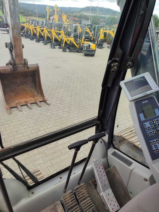 Excavator Atlas 225LC