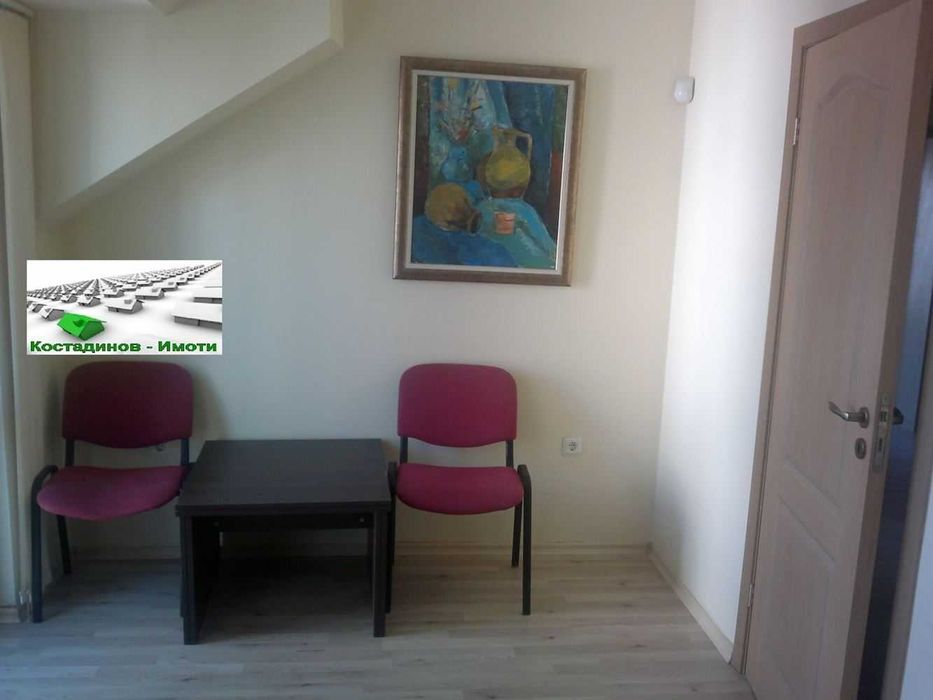 Дава се под наем Офис в Пловдив, Център - 93 кв.м за 800 € - Снимка #4