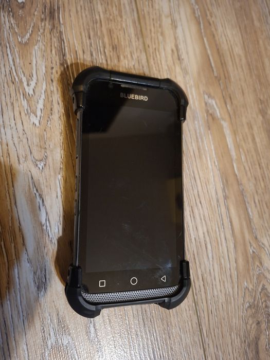 Terminal Bluebird EF500R computer mobil pos telefon android