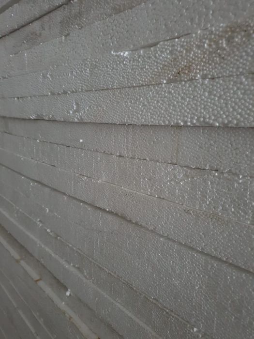 Пенопласт б/у, в отличном состоянии.