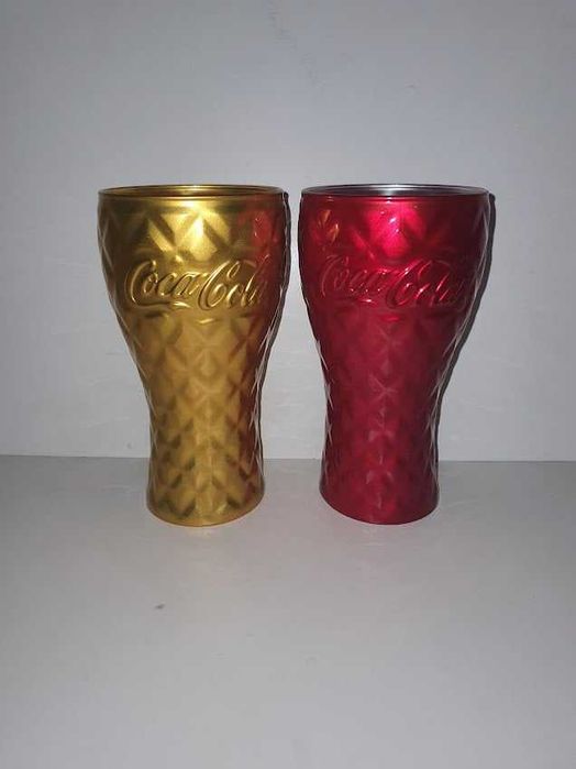 Чаши на Кока Кола