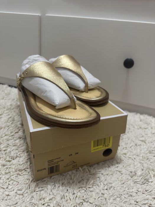 Papuci Michael Kors marime 37