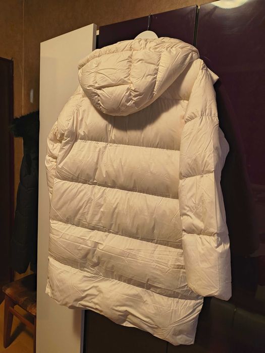 Пухено яке на Tommy Hilfiger, р.М. Ново.