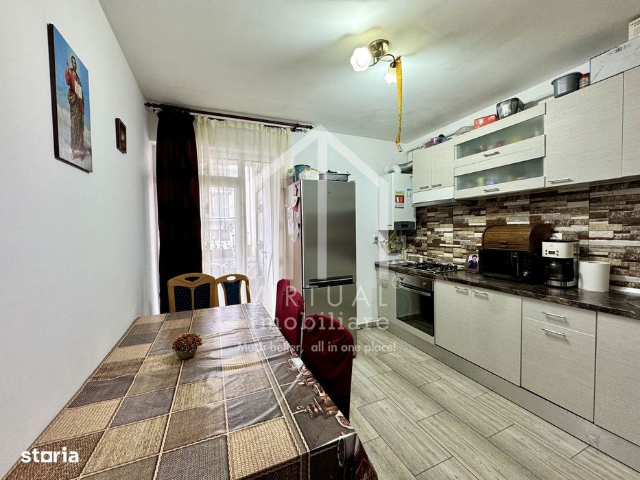 Apartament cu 3 camere, decomandat, 83mp utili, balcon 12mp, Selimbar — fotografia 3