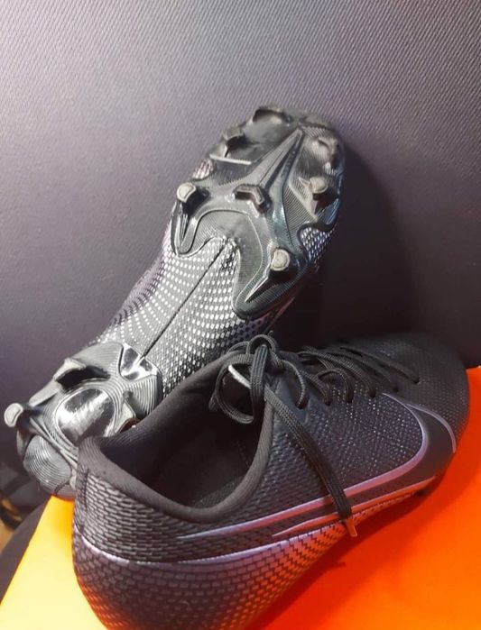 Оригинални Калеври Nike Mercurial