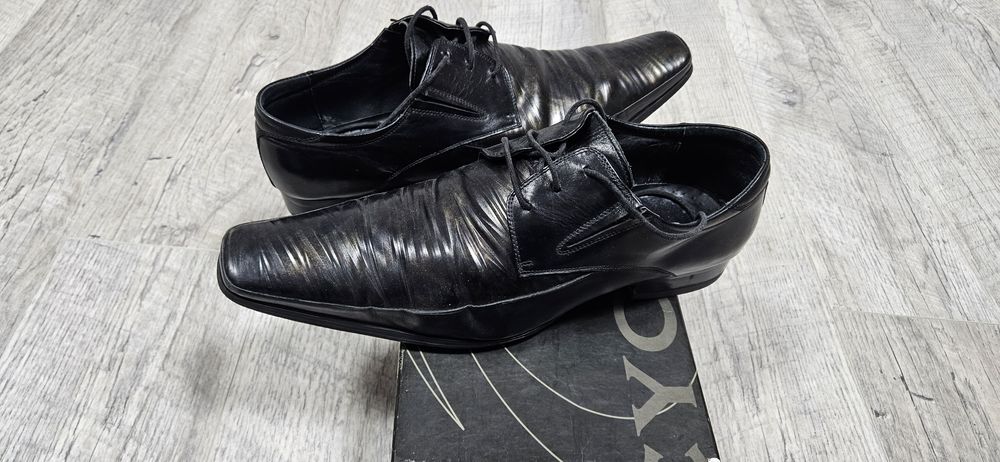 Pantofi Cyclone piele cumpărați din Franța(185€) acum 2 ani in stare b