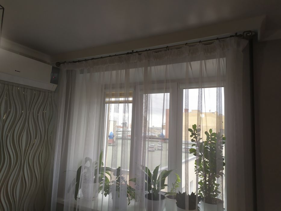 По олочный двойной карниз