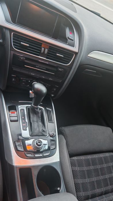 Audi A4 B8. 5 facelift