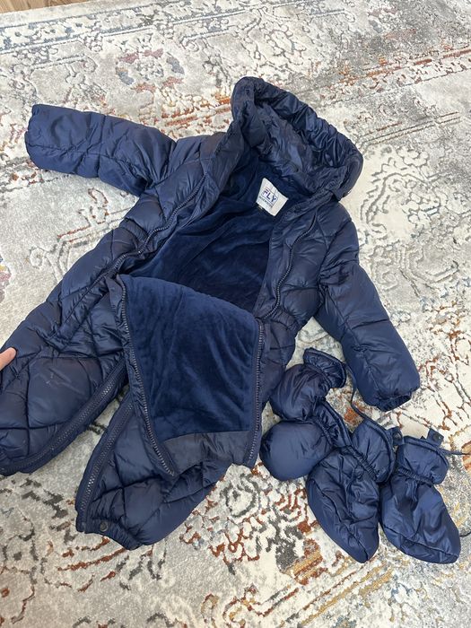 Срочно продам детский комбинезон