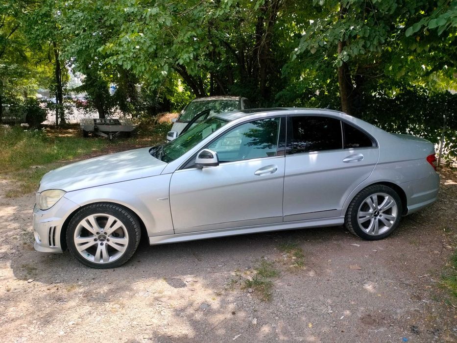 Mercedes-Benz C180 Avangarde 2008 1.8 manuala 156 cp inmatriculata