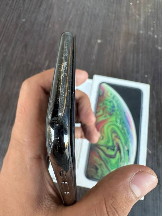 Iphone xs max 180$ kelishiladi