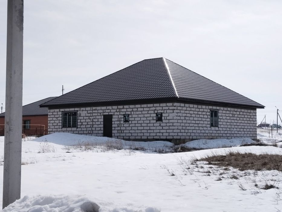 Продам дом республика 996