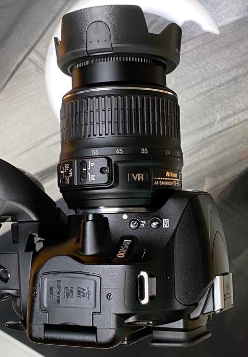 Nikon D5100 AF-S 18-55mm G-ED-DX-VR-TOP-Nice-DSLR-Pro-Focus -Digital -FUN