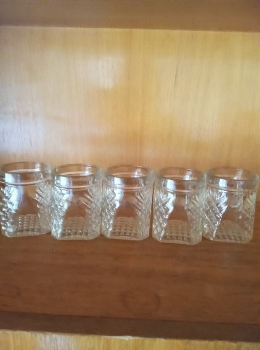 Стъклени чаши комплекти