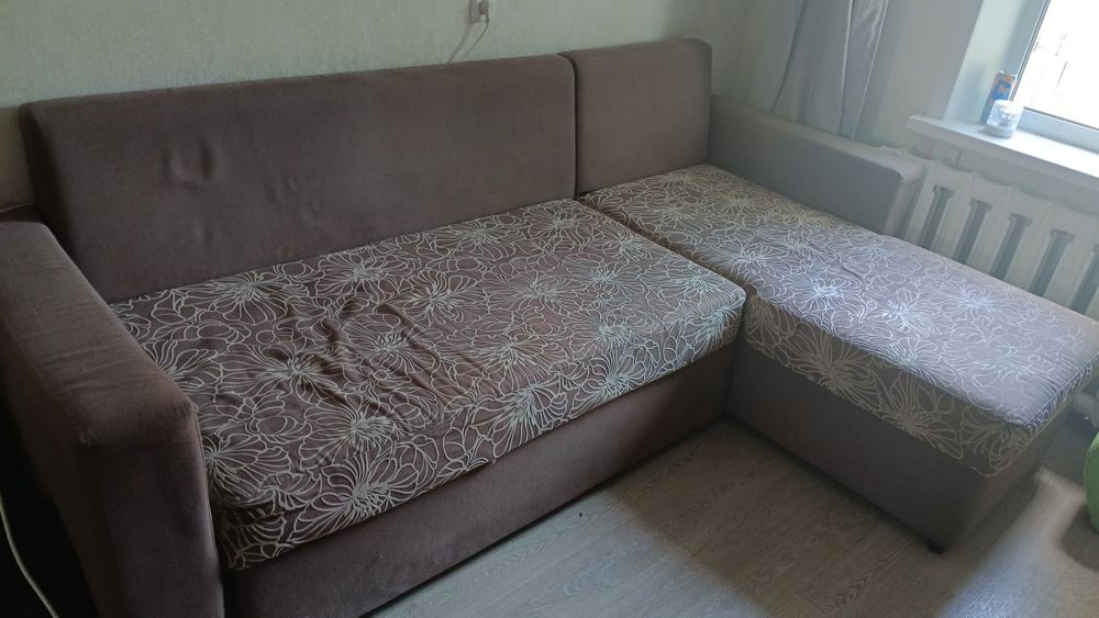 Продам диван б/у