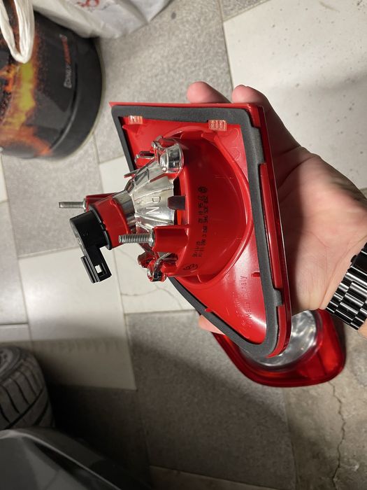 VW Passat B6 стопове за седан