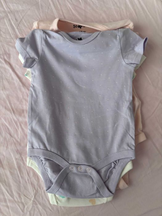 Нови бебешки дрехи