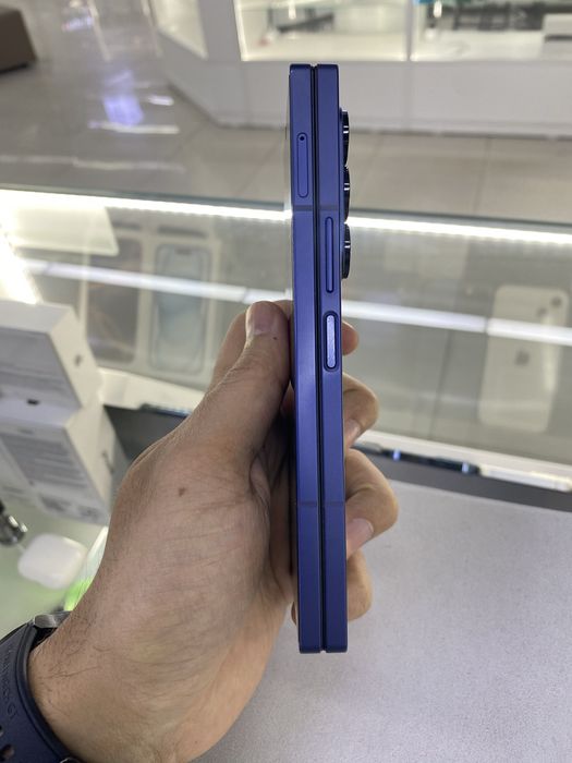 Продам Fold 6 256gb