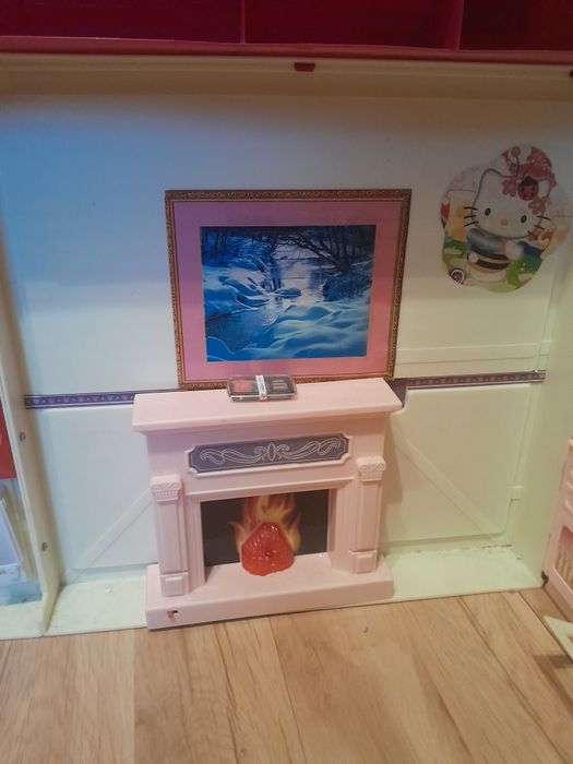 Дом для кукол барби