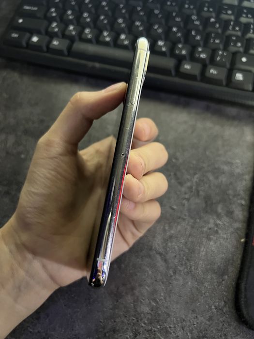 Iphone X продаю срочно