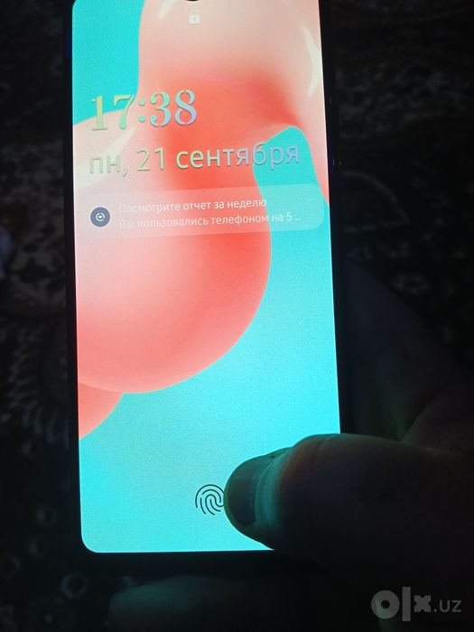 Телефон Самсунг а42.5G .128+8