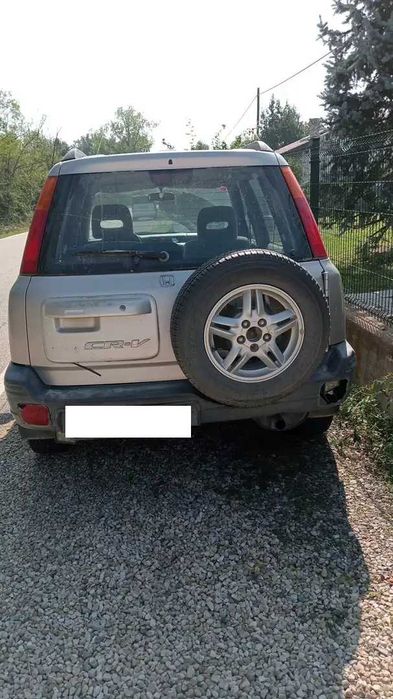 Honda CR-V 1-gen 2.0i 147к.с. 2001г. се продава на части