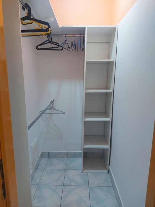 Persoana fizica dau in chirie garsonieră conf.1  str. Oasului nr 86-90