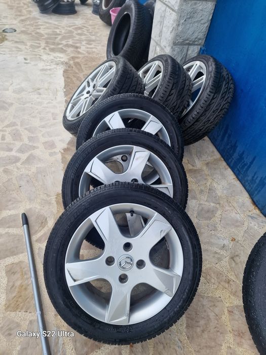 Mazda 15 цола алуминиеви джанти Замъка Ямбол