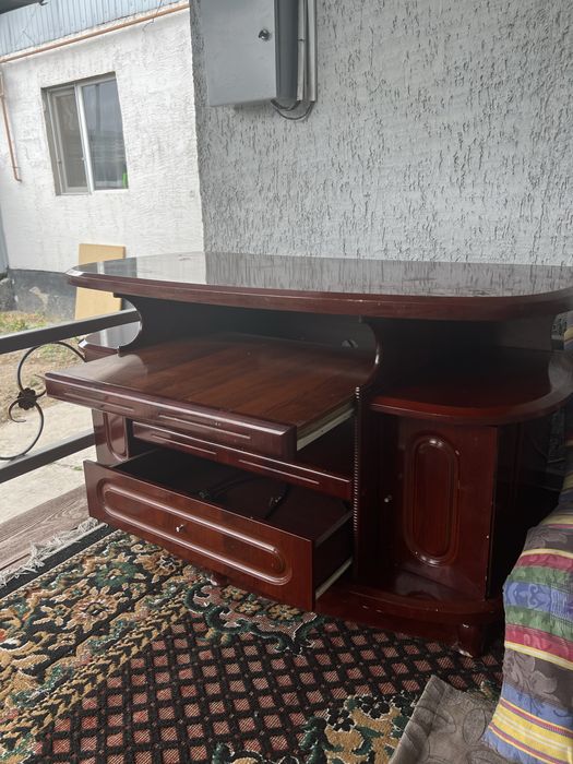 Подставка для телевизор