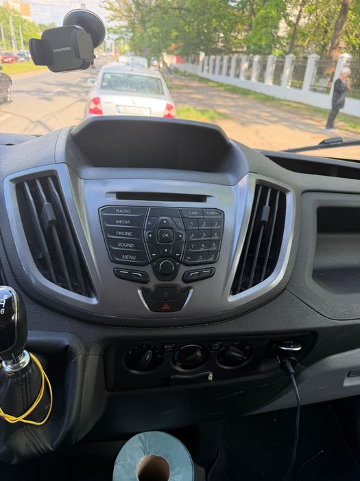 FORD Transit 2020 — imagine 4