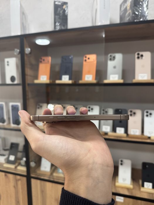 iPhone 16 Pro