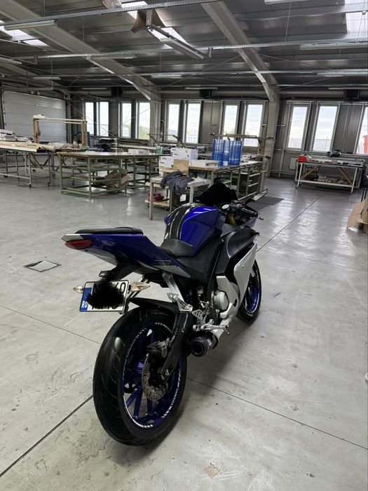Vand yamaha yzf  125