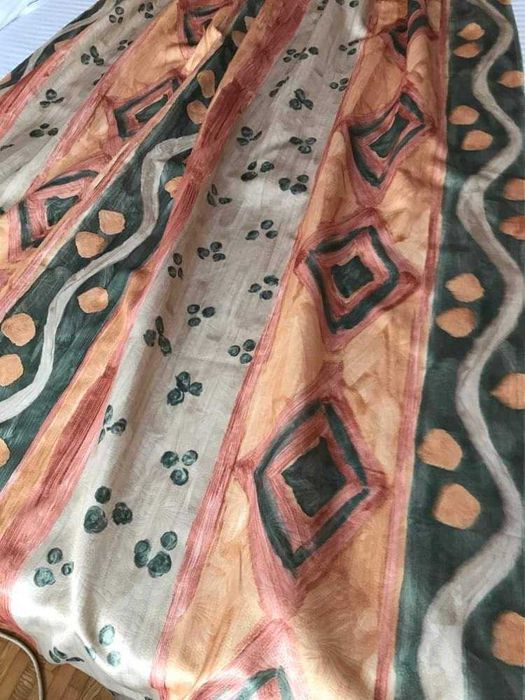 Плътни пердета 2бр  с обща дължина 3,20 метра и височина 2,15 м 100 лв