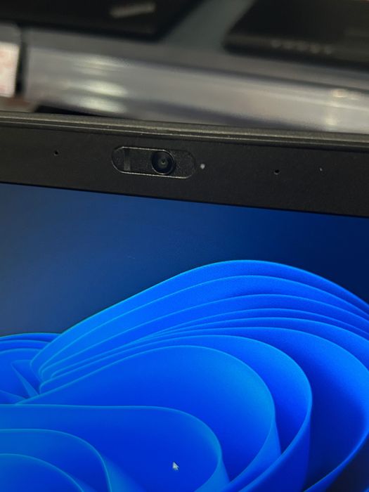 Като нов! Лаптоп Lenovo T480s i7/24GB RAM/512GB SSD, 3 мес. гар.!