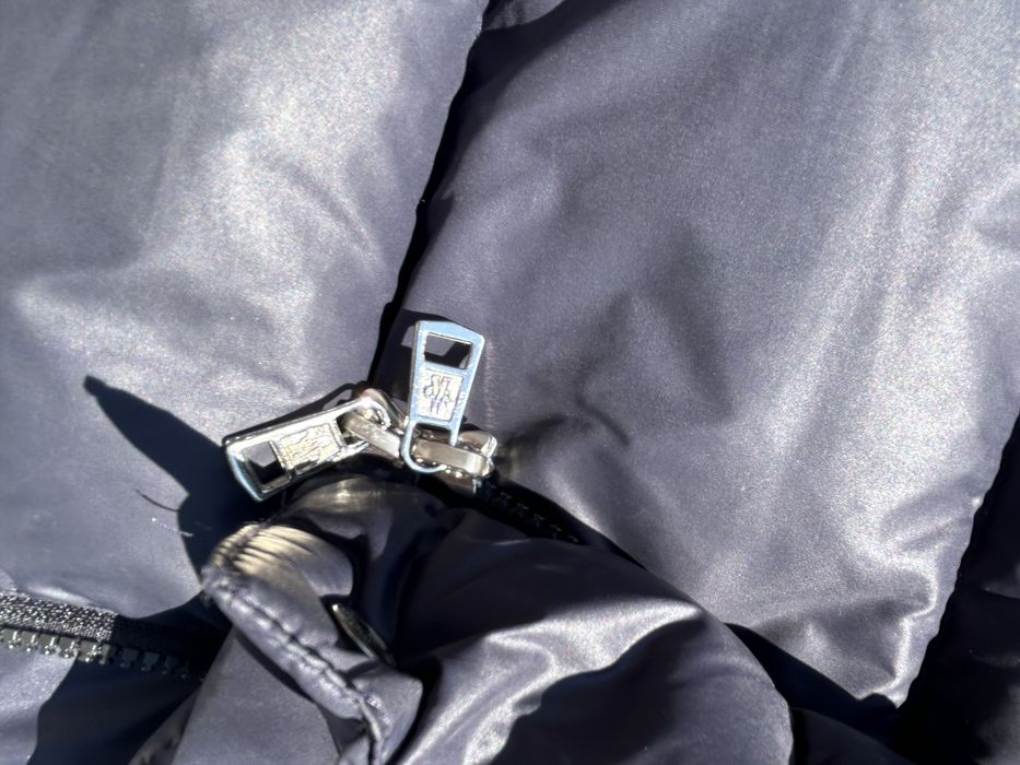 Мъжки елек Moncler