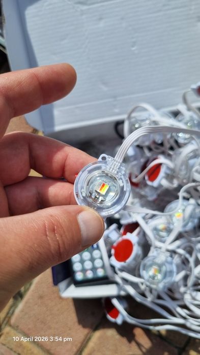 Lumini exterioare RGB impermeabile