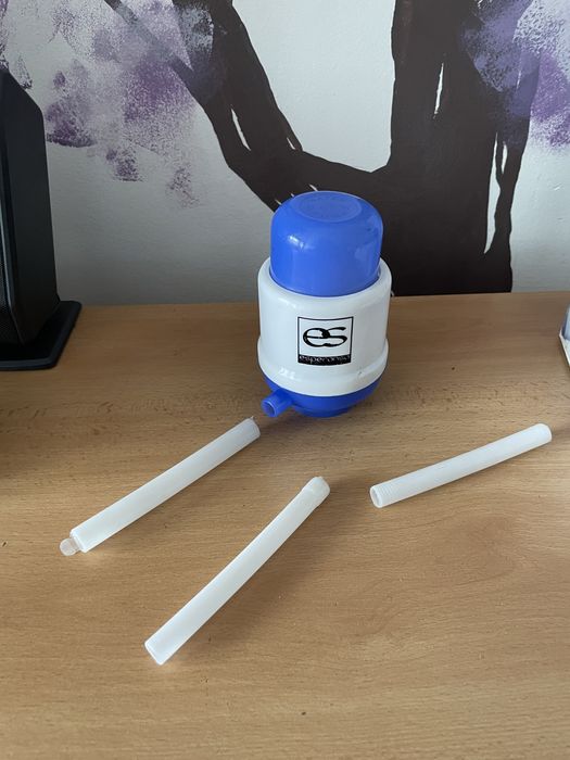 Ръчна водна помпа със заключващ механизъм