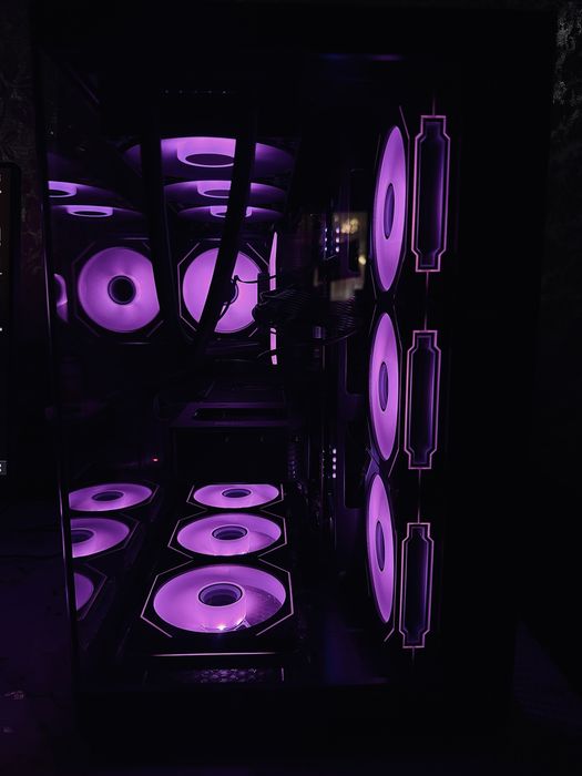 Z790 ASUS TUF GAMING / 14900K / RTX 5070 ASUS / DDR5 32GB 6000 MHZ