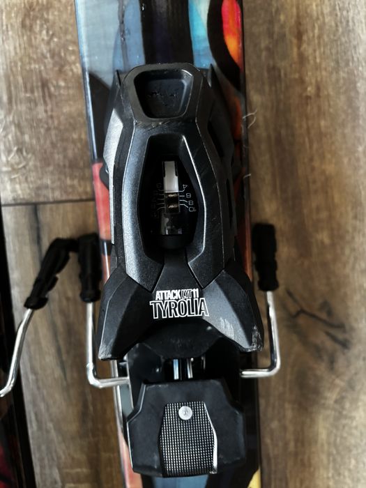 Ski atomic bent 90 184 cm 2025
