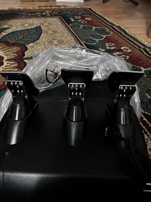 Volan Gaming PlayStation + Schimbător + Pedale | Stare IMPECABILĂ + GARANȚIE