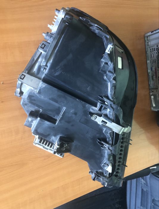 Фар за БМВ 7 серия 2012