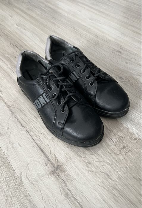 Школьная обувь для мальчика и девочки