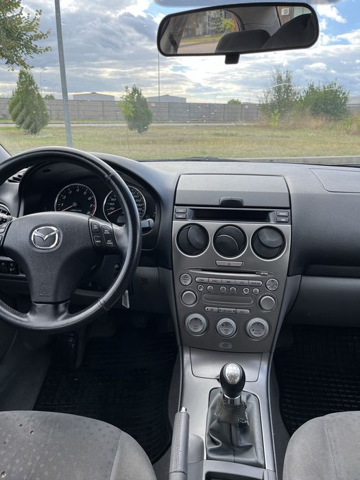 Vand mazda 6- 1.8 benzina