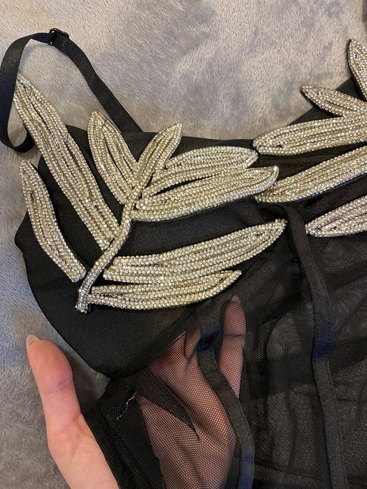 Боди с блестящ елемент