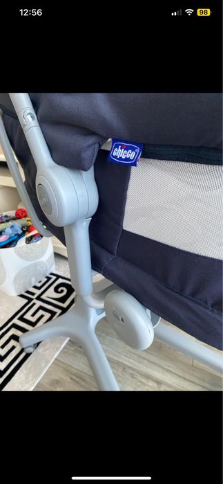 Baby hug 4 in 1. Chicco