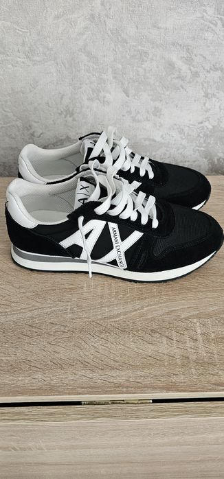 Кроссовки на повседнев